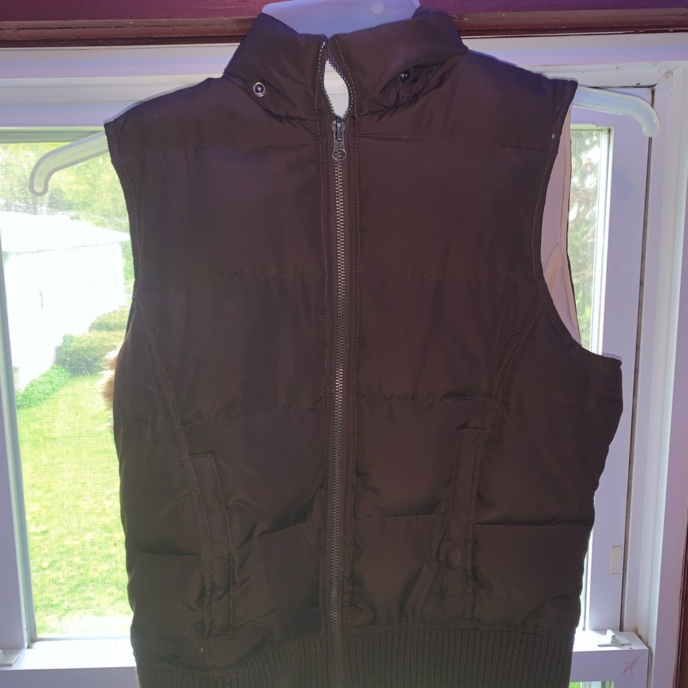 Aeropostale brown vest